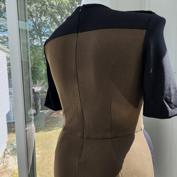 Mango Olive Green & Black Colorblock Stretch Knit Midi Dress - Picture 6 of 16